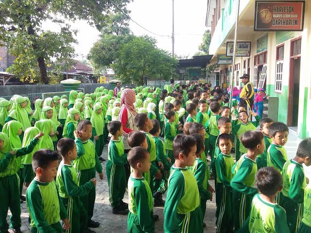 Gedung Sekolah